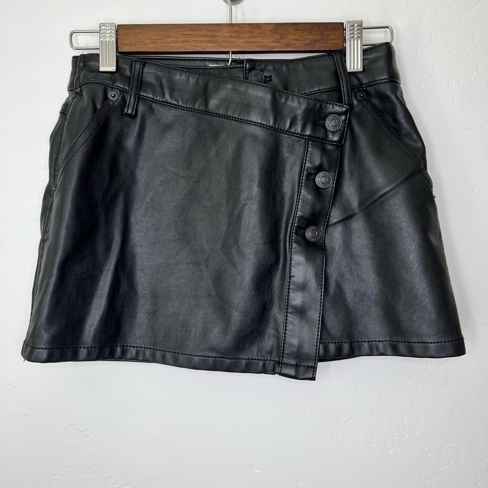 We The Free Black Faux Leather Button-Front Mini Skort